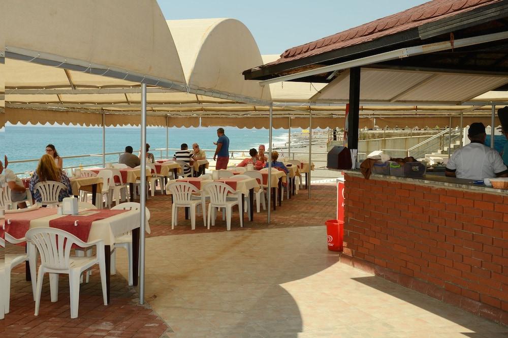 Doris Aytur Hotel Махмутлар Екстериор снимка